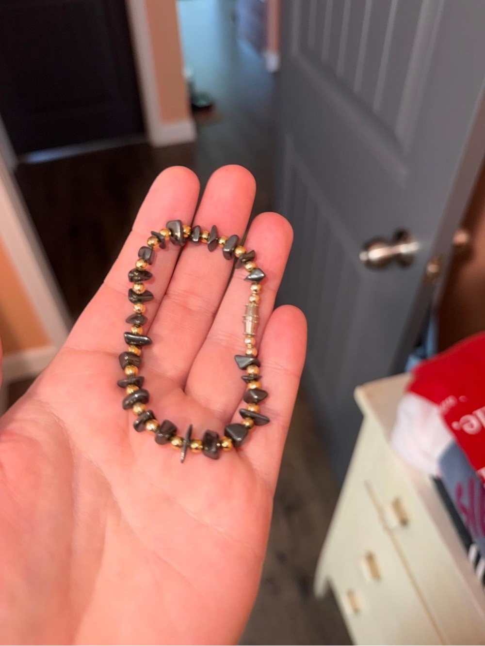 Kids Gold and Dark Gray Bead Stretch Bracelet